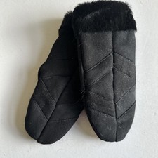HANDMADE SHEEPSKIN MITTENS 