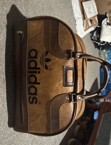 Adidas vintage retro brown - adidas,
