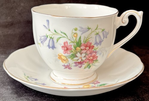 Queen anne china - queen,