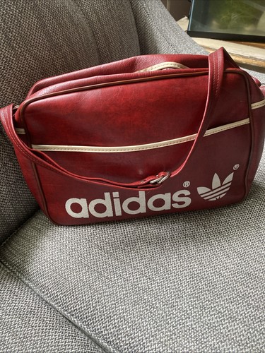 Adidas vintage red travel - adidas,