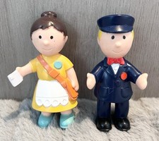 Vintage Bluebird Big Red Fun Bus Toy Dolls Figures 1988 Driver & Mum