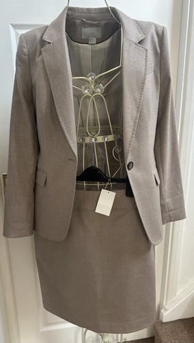 Ladies beige skirt suit - beige,