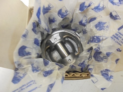 Piston for ford 700mm - ae,