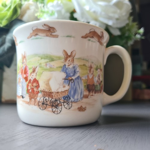 Royal doulton bunnykins fine - royal,