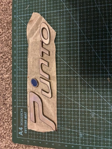 Fiat punto tailgate badge - punto,
