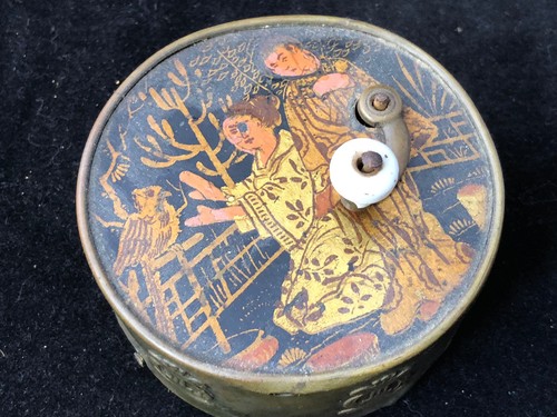Music box hand crank - music,