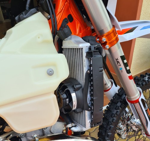 Oem fan kit - kit, radiator