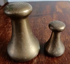2 Vintage Brass Capstan Avery Weights Paperweights Doorstops 4lb & 1lb