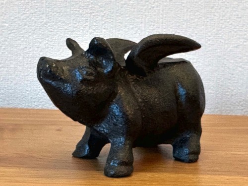 Flying pig cast - flying, iron