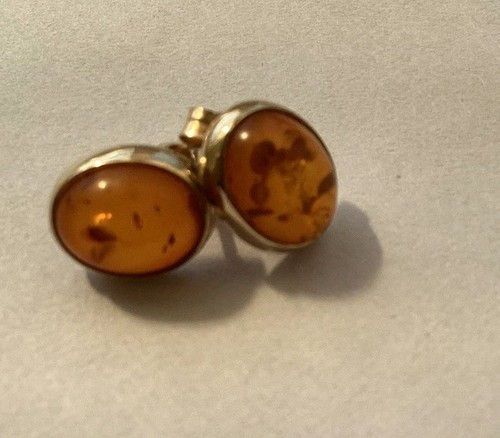 Quality vintage 9ct - quality, amber