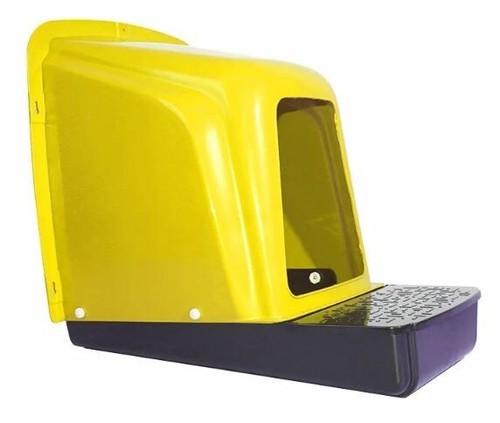 Rollaway chicken nest box - chicken,