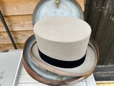 Vintage London Fashion Grey