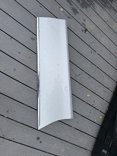 Toyota estima side skirt - estima,