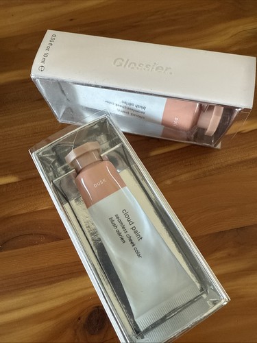 Glossier cloud paint - glossier, seamless