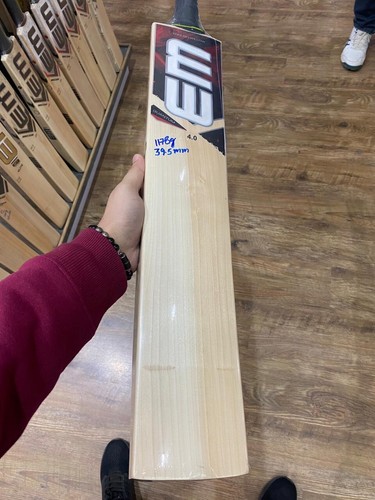 Quantum cricket bat - em,
