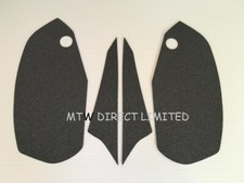 R&G 4 PIECE BLACK EAZI GRIPS