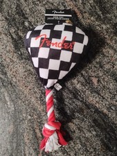 Perri’s Dog Toy Fender