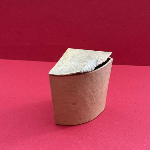 Vintage dolls house pit - dolls, a