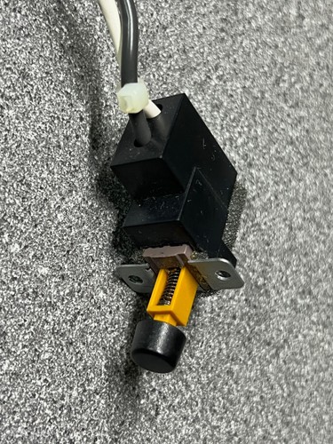 Used mains switch and assembly - used,