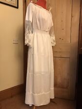 WHITE GYPSY 70s STYLE DRESS OFF SHOULDER LACE TIERED FESTIVAL SUMMER HOLS BOHO S