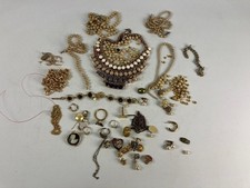 509g Broken Lot Necklaces