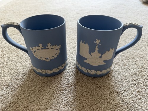 Wedgwood xmas mugs from 1971 - wedgwood,