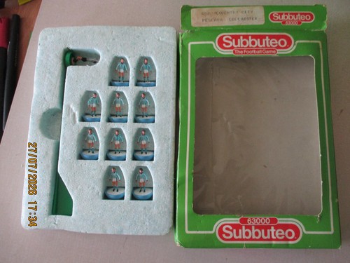 Subbuteo lightweight team 652 - team,