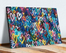 LOVE WALL HEARTS GRAFFITI