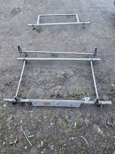 Vauxhall Vivaro, Peugeot