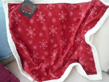 GREAT  AND SMALL DOG CHRISTMAS BLANKET VELOUR/ FLEECE  BNWT