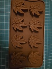 pot leaves chocolate mould