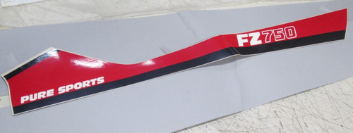 Yamaha oem decal right side - oem,