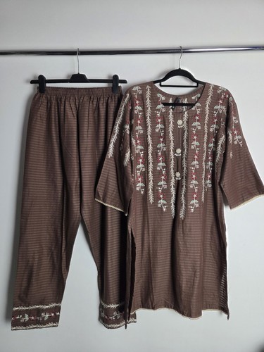 Ladies salwar kameez - ladies, pakistani