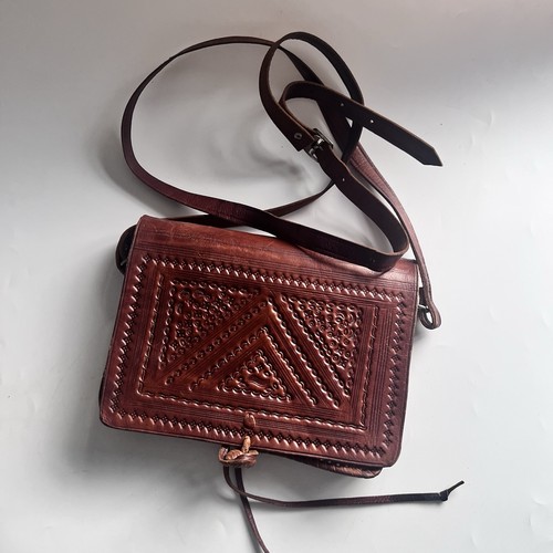 Vintage tooled tan - tan, leather