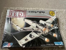 MPC Star Wars ROTJ X-Wing Space Superiority Fighter 1:63 scale model kit 8932.