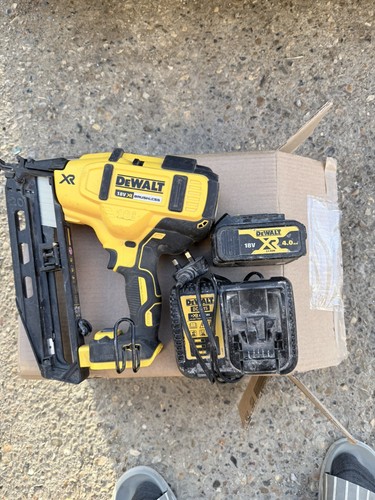 Dewalt dcn660 18v - dcn660, nail