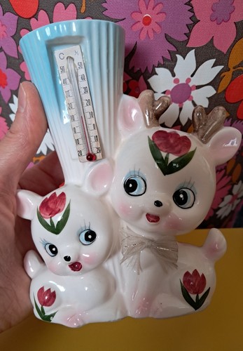 Vintage kitsch deer - vintage,