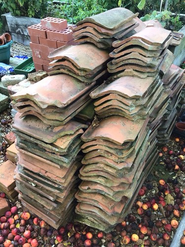 Reclaim pan tiles approx 250 - reclaim,