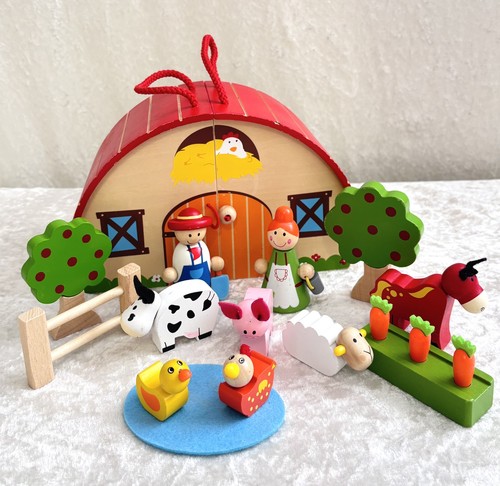 Portable wooden farm barn - portable,