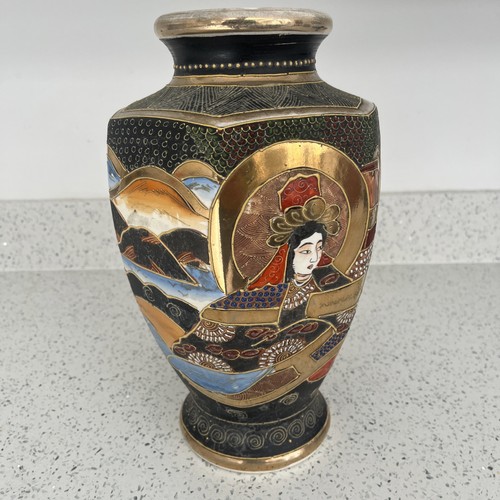 Japanese satsuma vase - satsuma,