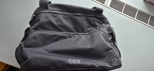 Mamas and papas changing bag - papas,