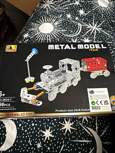 Klo metal model - metal, train