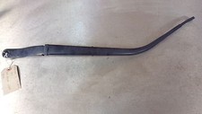 12050 E5 2009-2013 MAZDA 3 BL TS2 1.6 PETROL NS FRONT PASSENGERS SIDE WIPER ARM