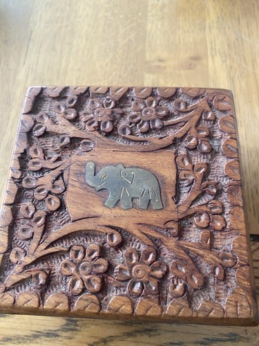 Wooden elephant trinket - elephant, box