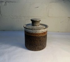 Vintage IDEN POTTERY Rye Sussex LIDDED POT - 9.3cm x 7.6cm Kitchen Retro Vintage