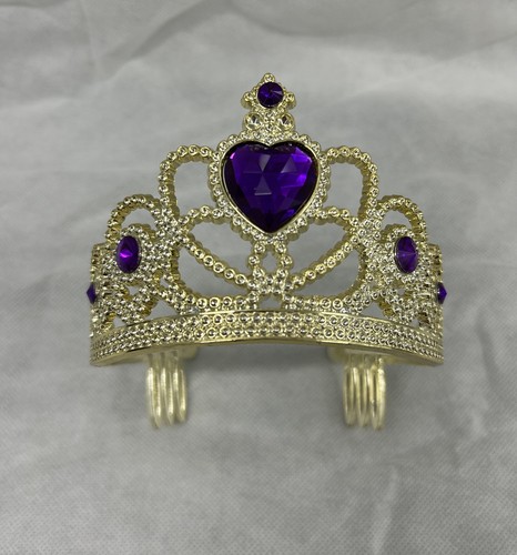 Annabel tiara saltburn - annabel,