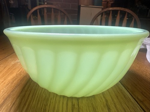 Fire king jadeite swirl - fire, mixing