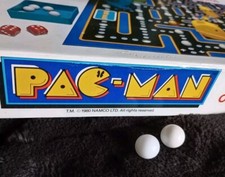 2 SPARE GLOSSY WHITE BALLS