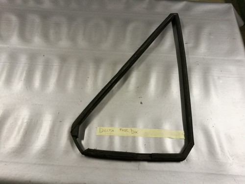 Glass gasket rear door right
