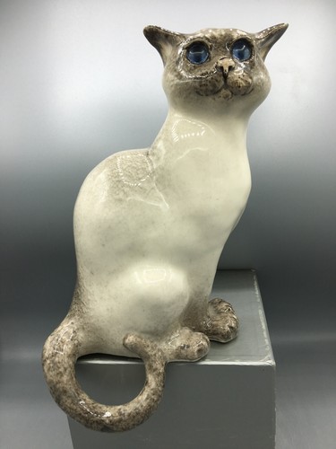 New winstanley cat size - winstanley,